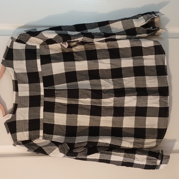 Top - Picture 4 of 4